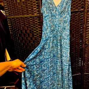 Beautiful and comfy women’s summer dress